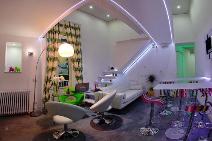 The Fresh Glamour * Naples